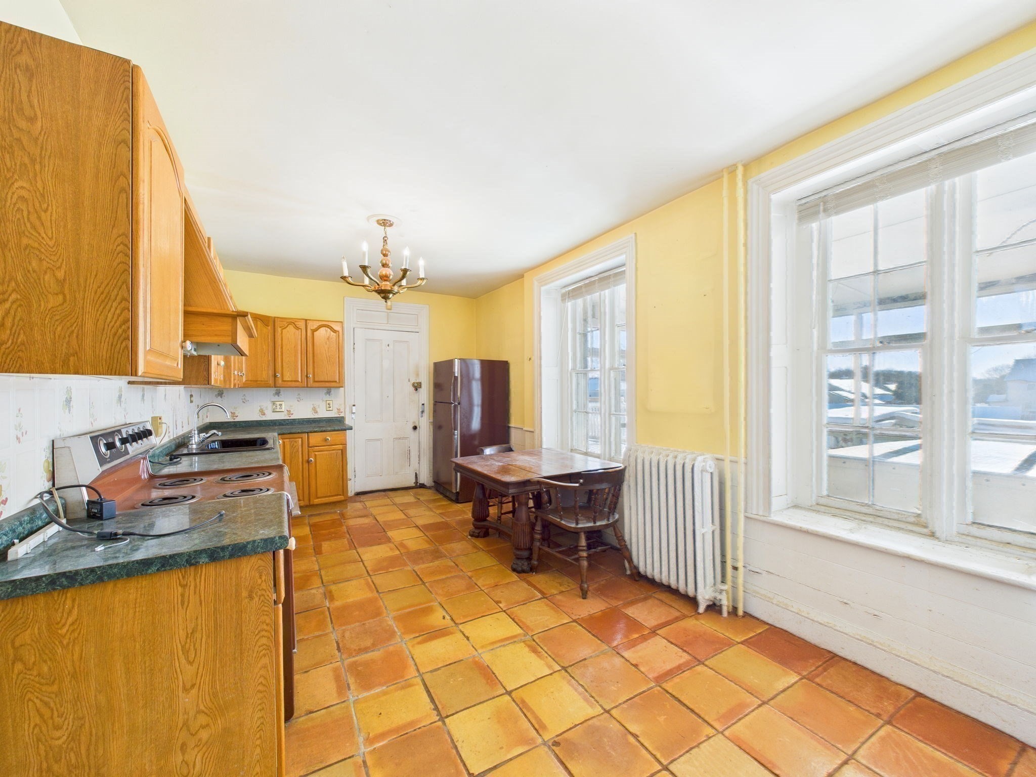 181 Washington Street Property Photo 35
