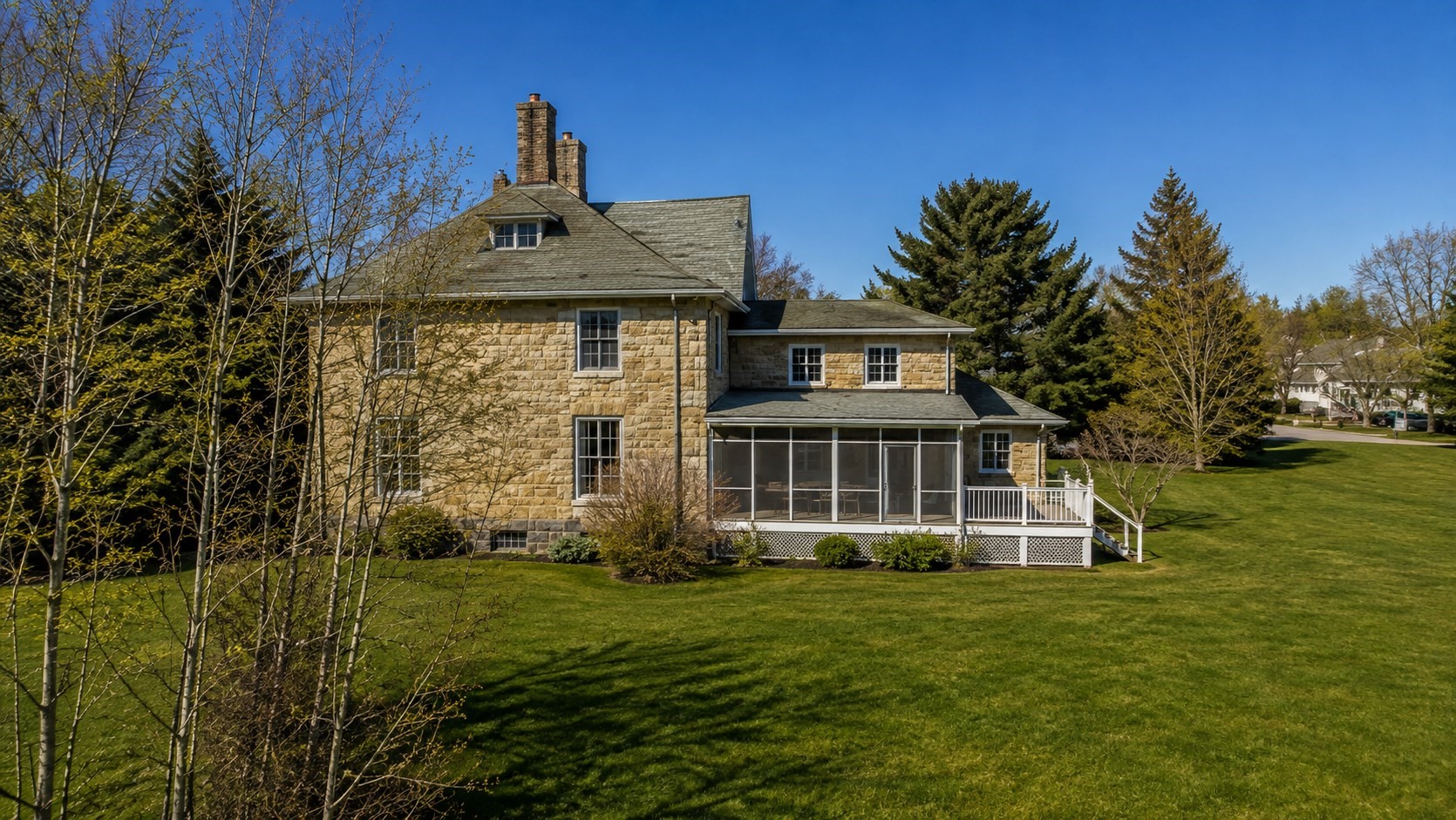 181 Washington Street Property Photo 41