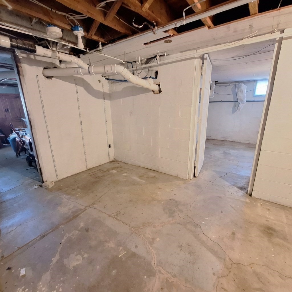 83 Chestnut Street Property Photo 26