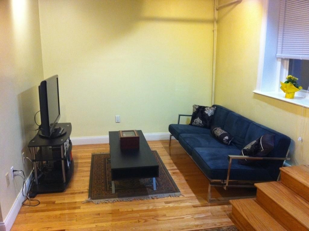 5 Colliston Road # B Property Photo 3