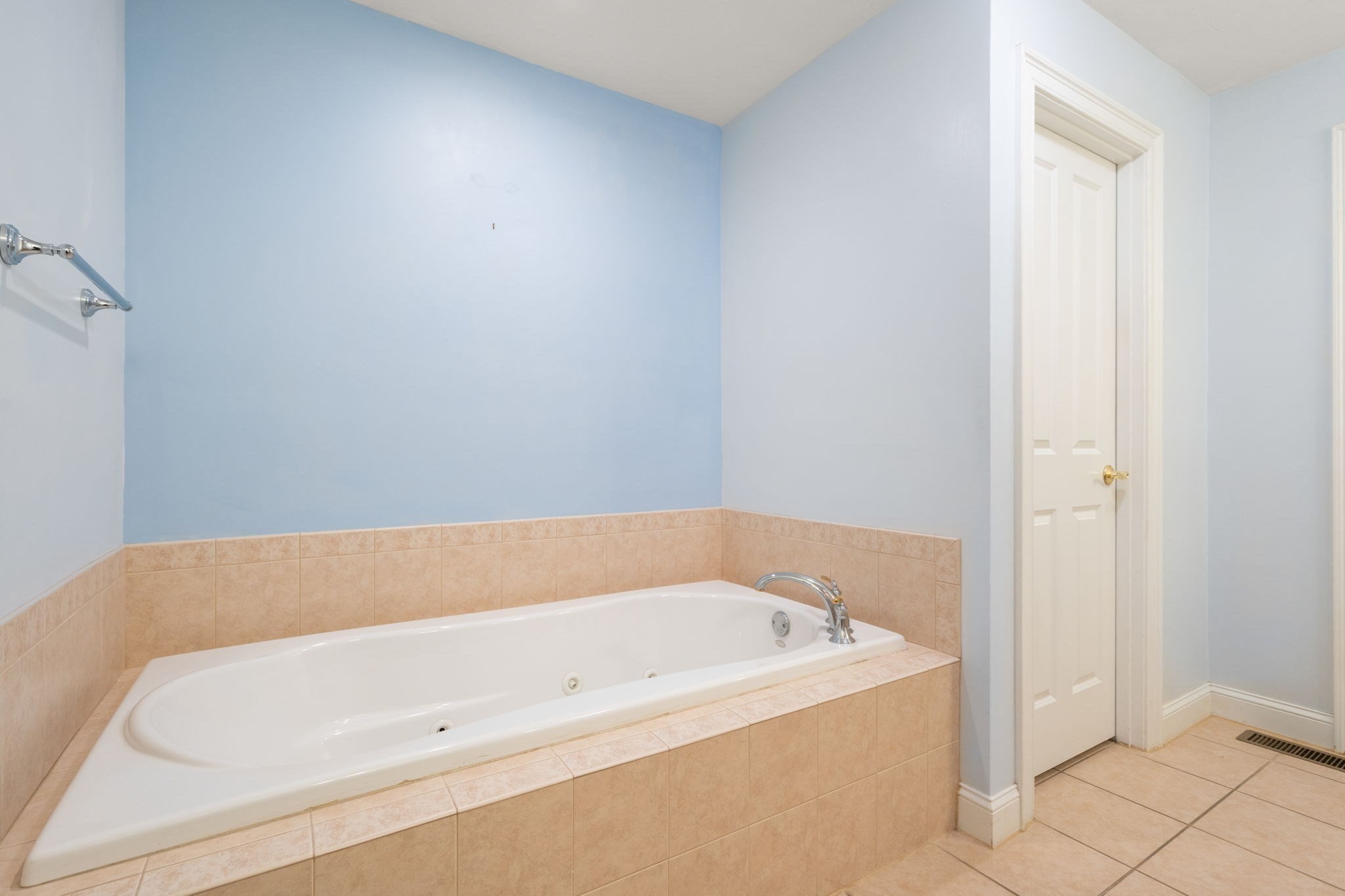 3 Summerland Way # 3 Property Photo 22