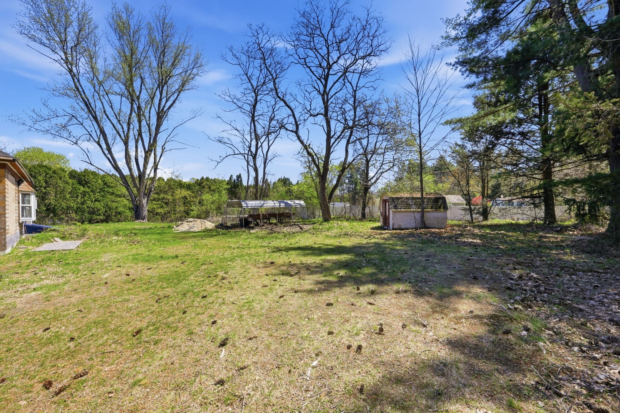 1024 Westhampton Rd Property Photo 20