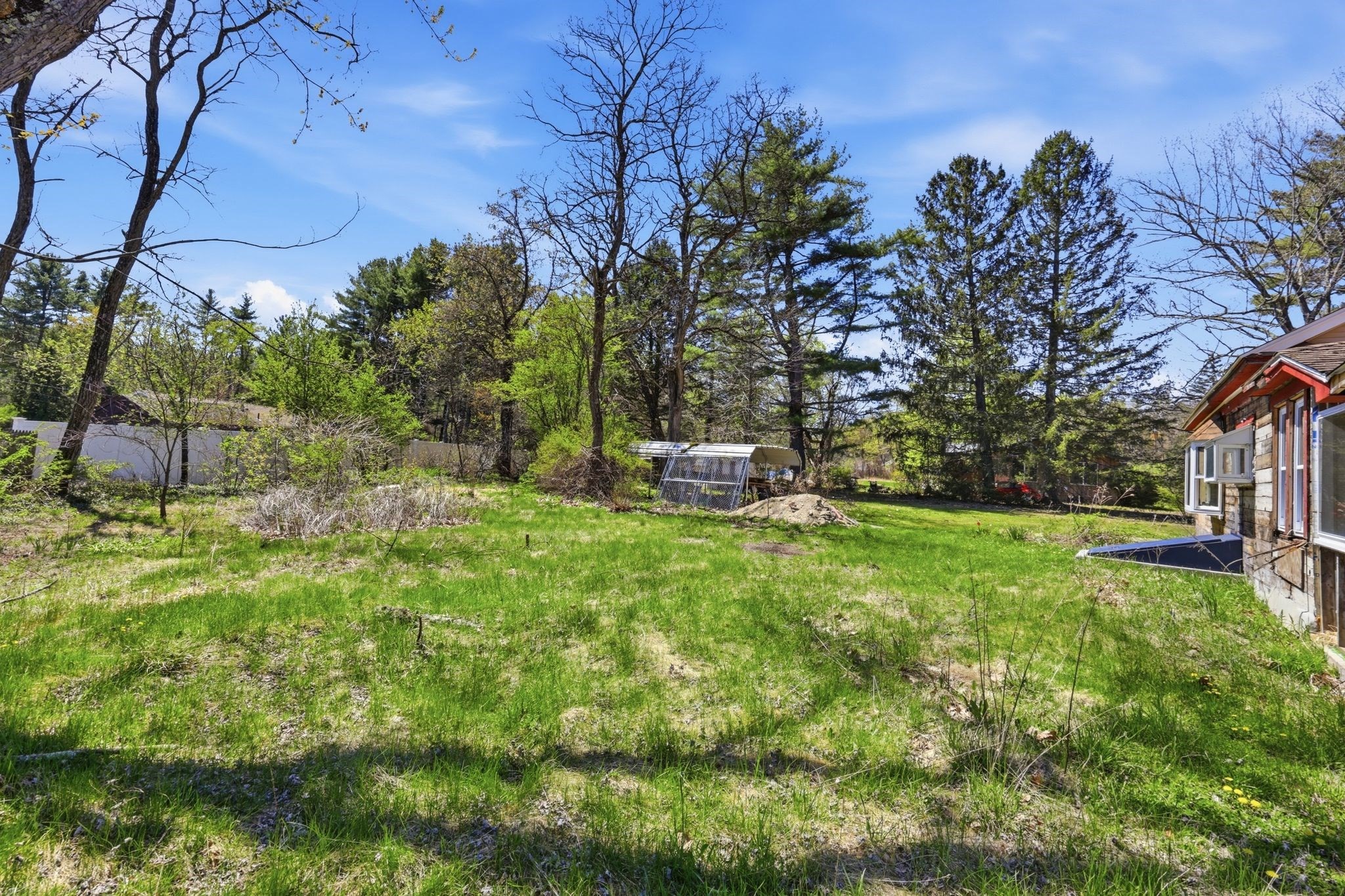 1024 Westhampton Rd Property Photo 23