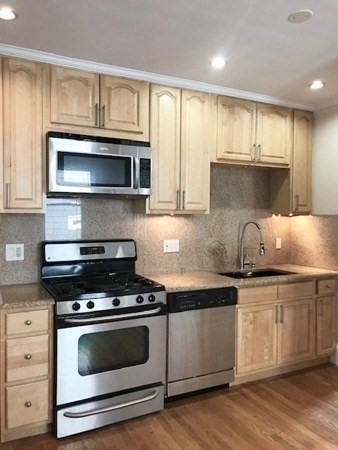 8 White Ave # 2 Property Photo 5