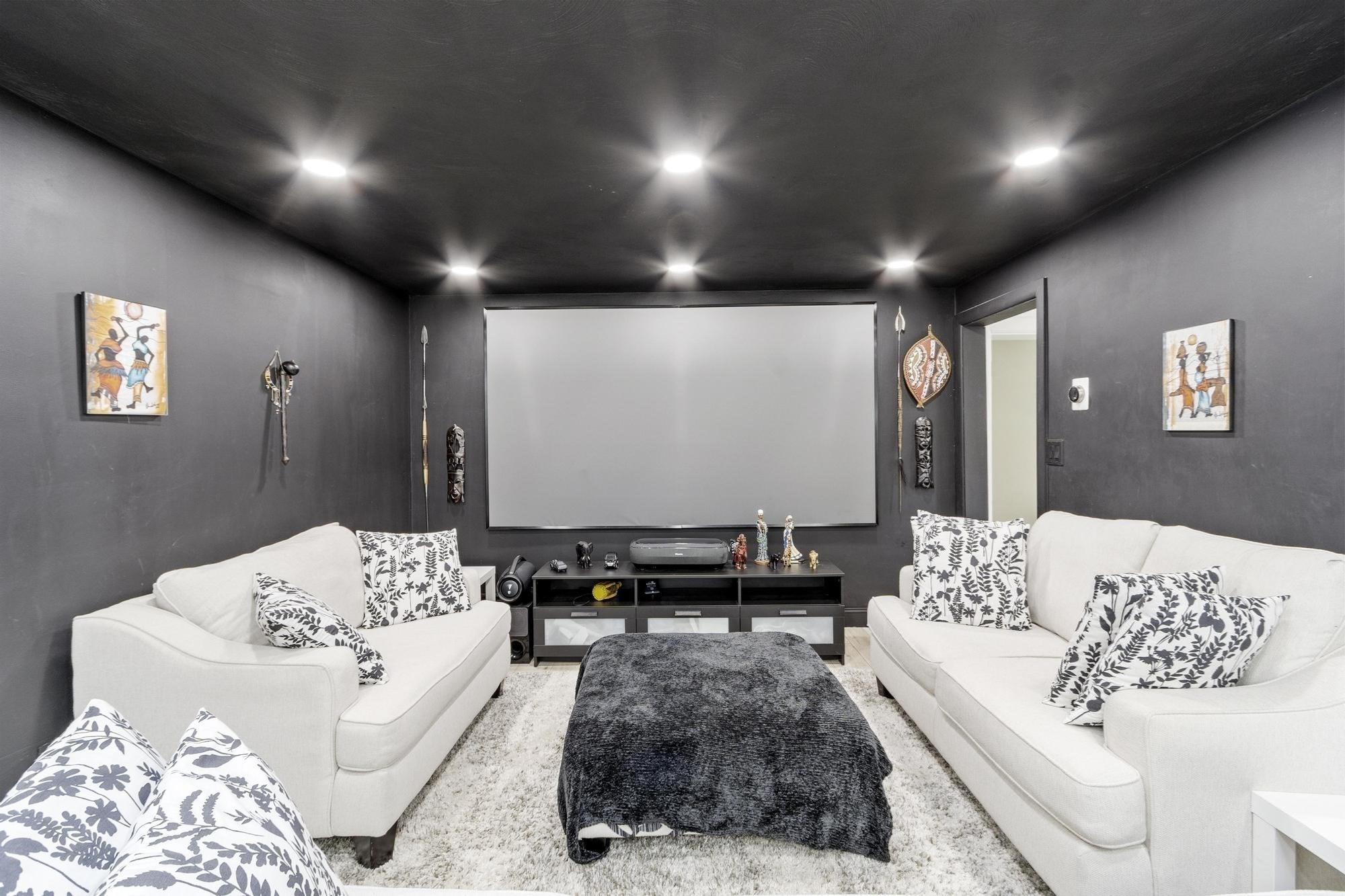 82 Cornell Rd Property Photo 17