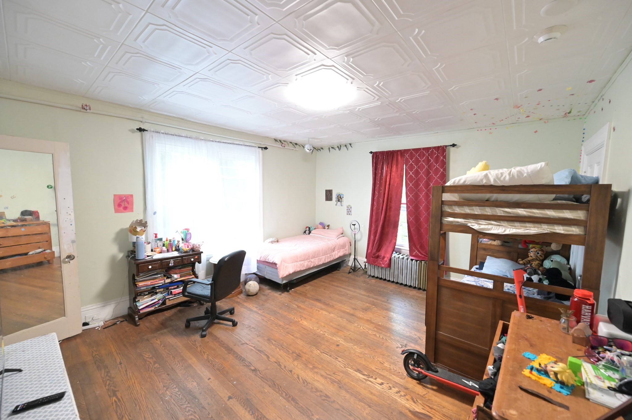 54 Nahant St Property Photo 9