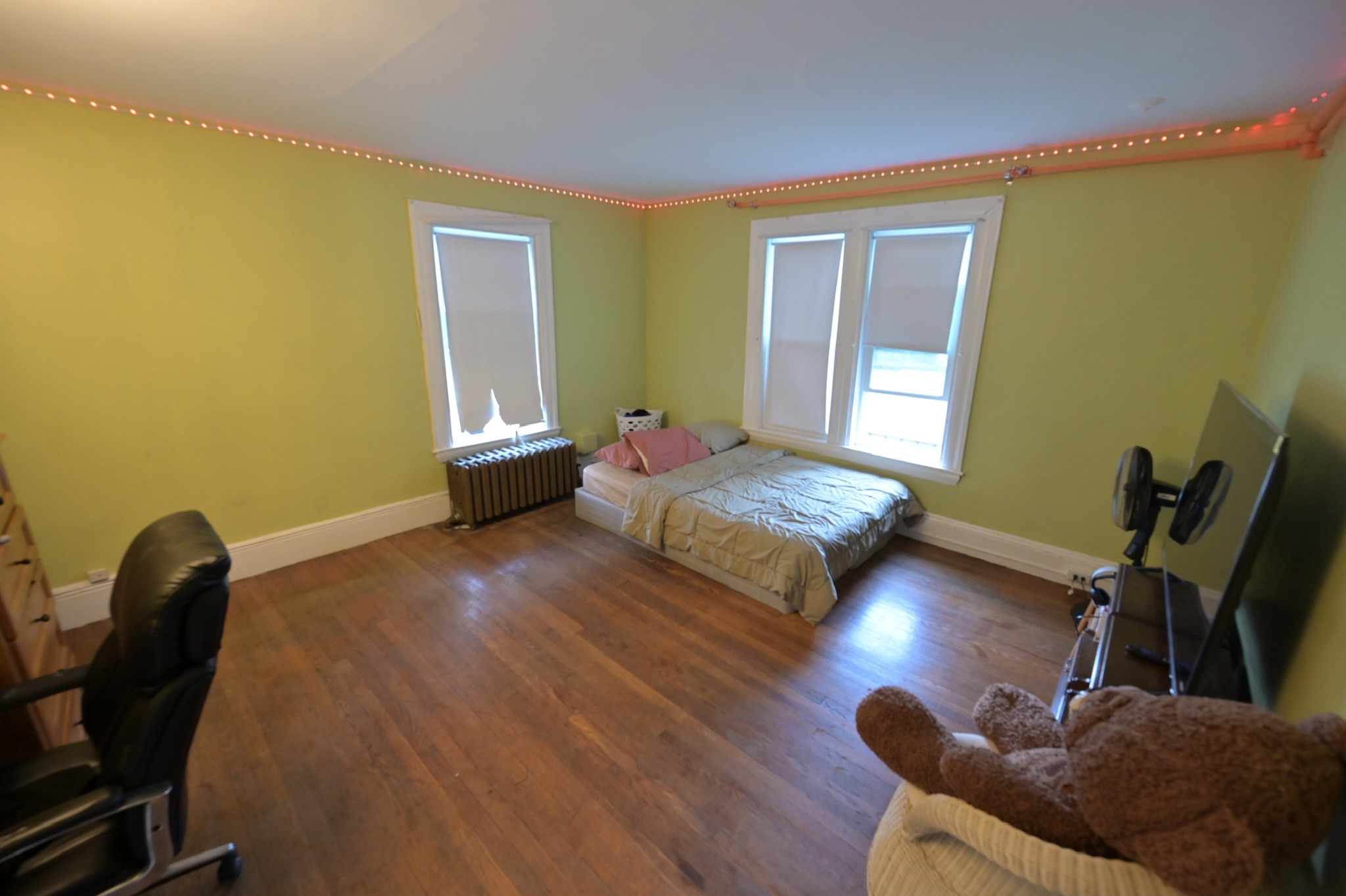 54 Nahant St Property Photo 14