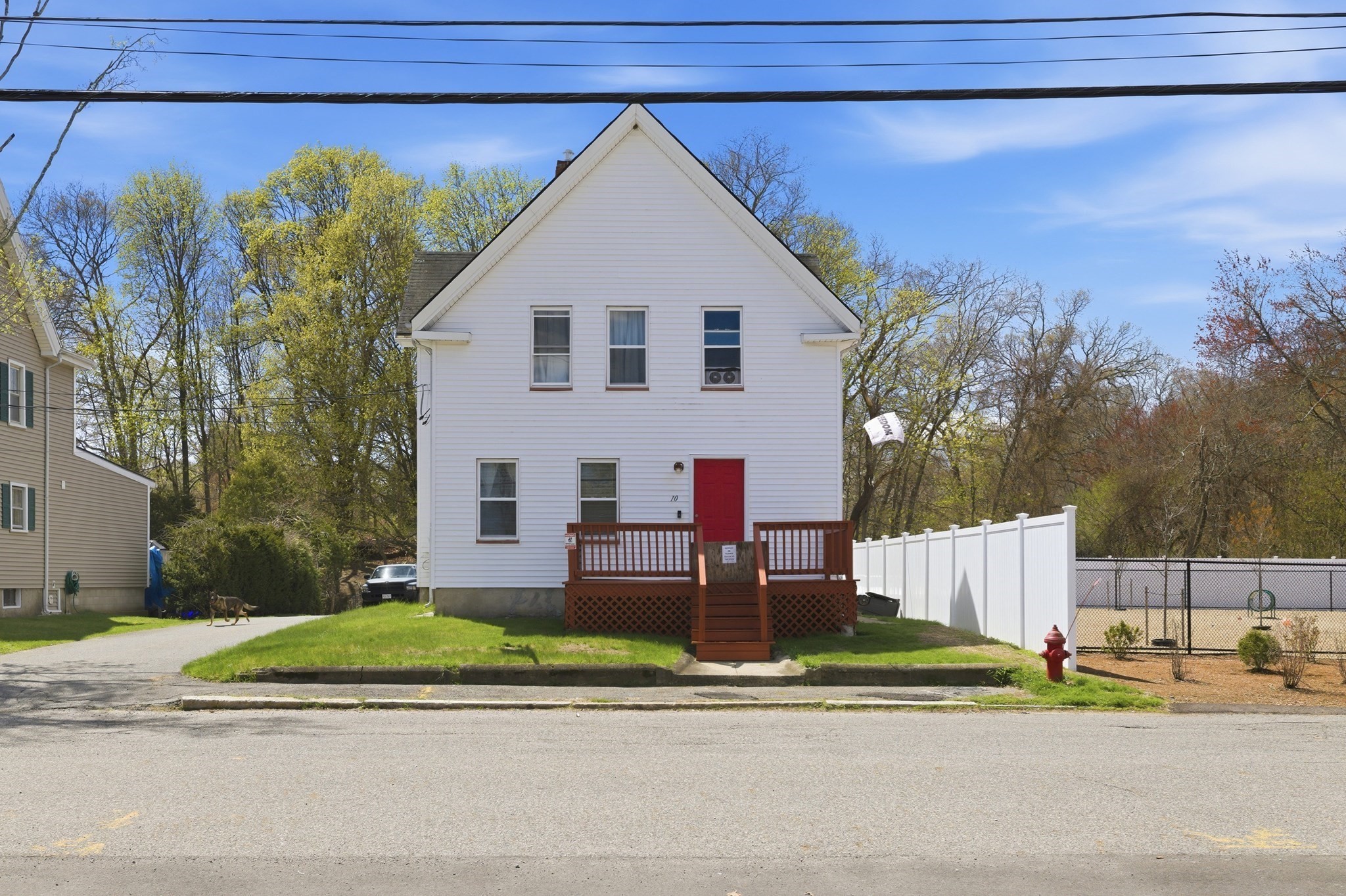 10 Oak Avenue Property Photo 3