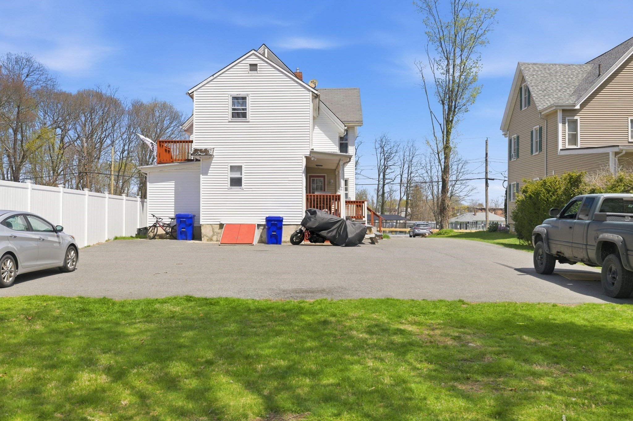 10 Oak Avenue Property Photo 6