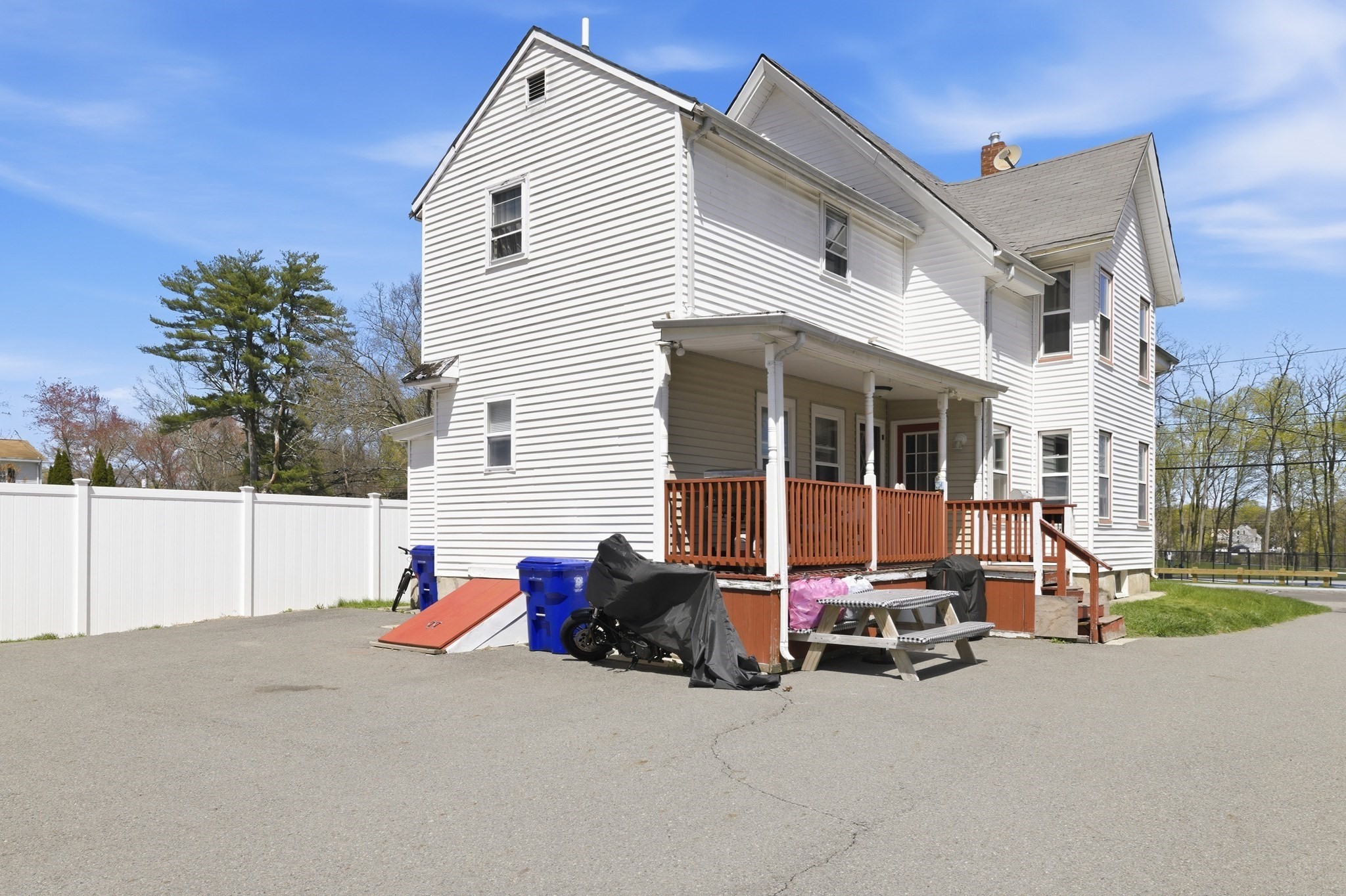 10 Oak Avenue Property Photo 7
