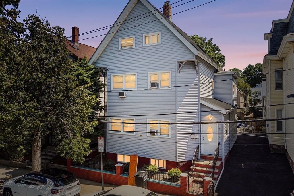 32 Rush St Property Photo 2