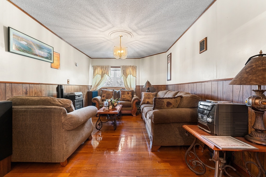 32 Rush St Property Photo 15