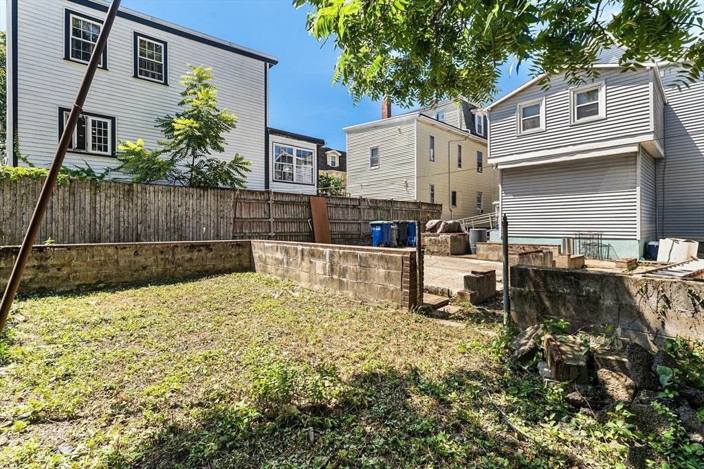 32 Rush St Property Photo 29