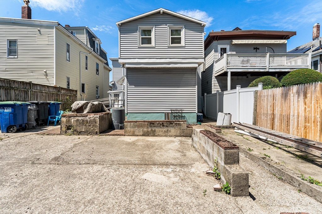 32 Rush St Property Photo 31
