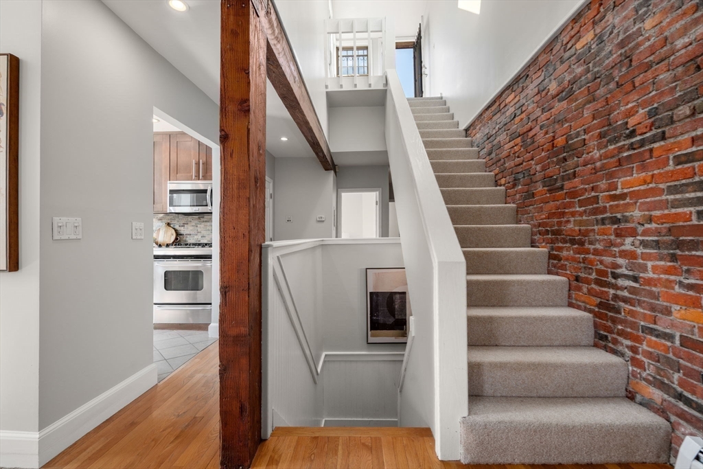 19 Albemarle St # 4 Property Photo 19