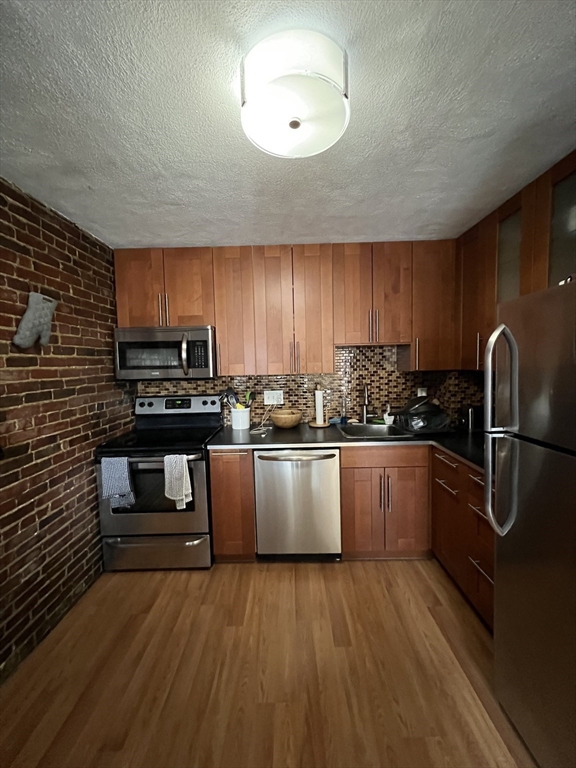 267 Main # 2a Property Photo 6