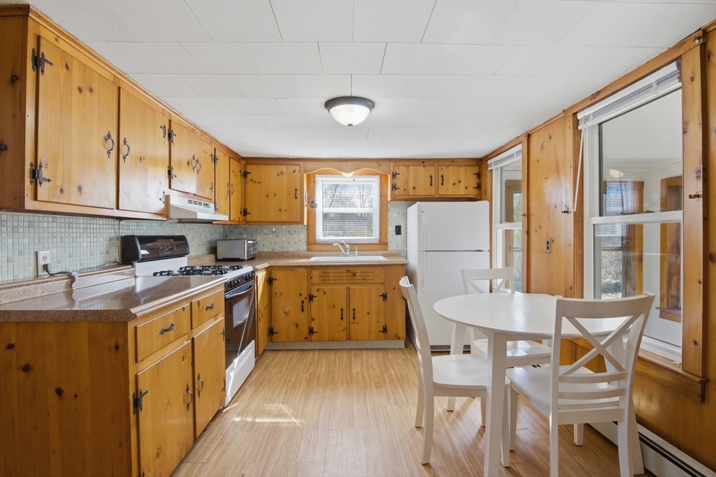 309 Purchase Street Property Photo 11