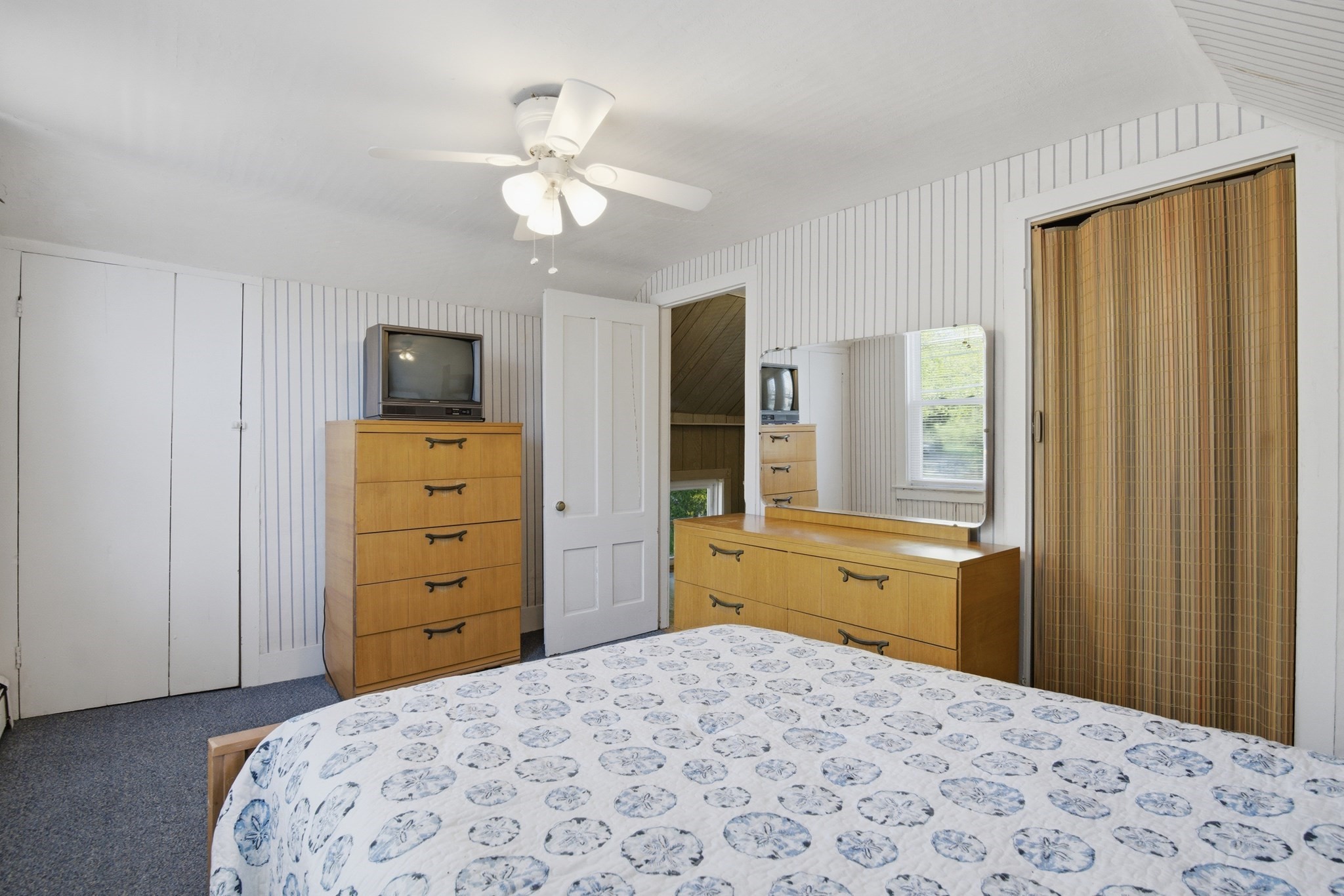 309 Purchase Street Property Photo 24