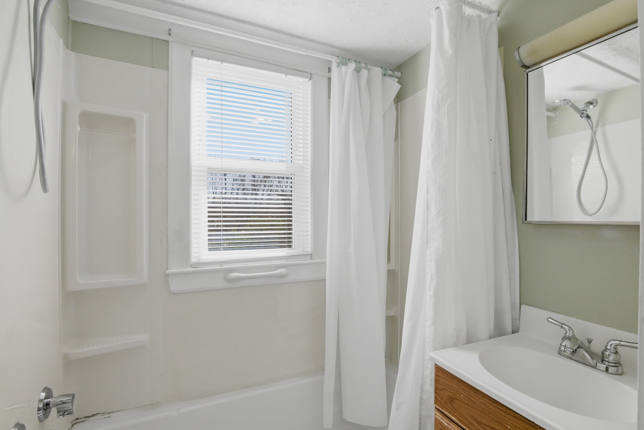 309 Purchase Street Property Photo 26