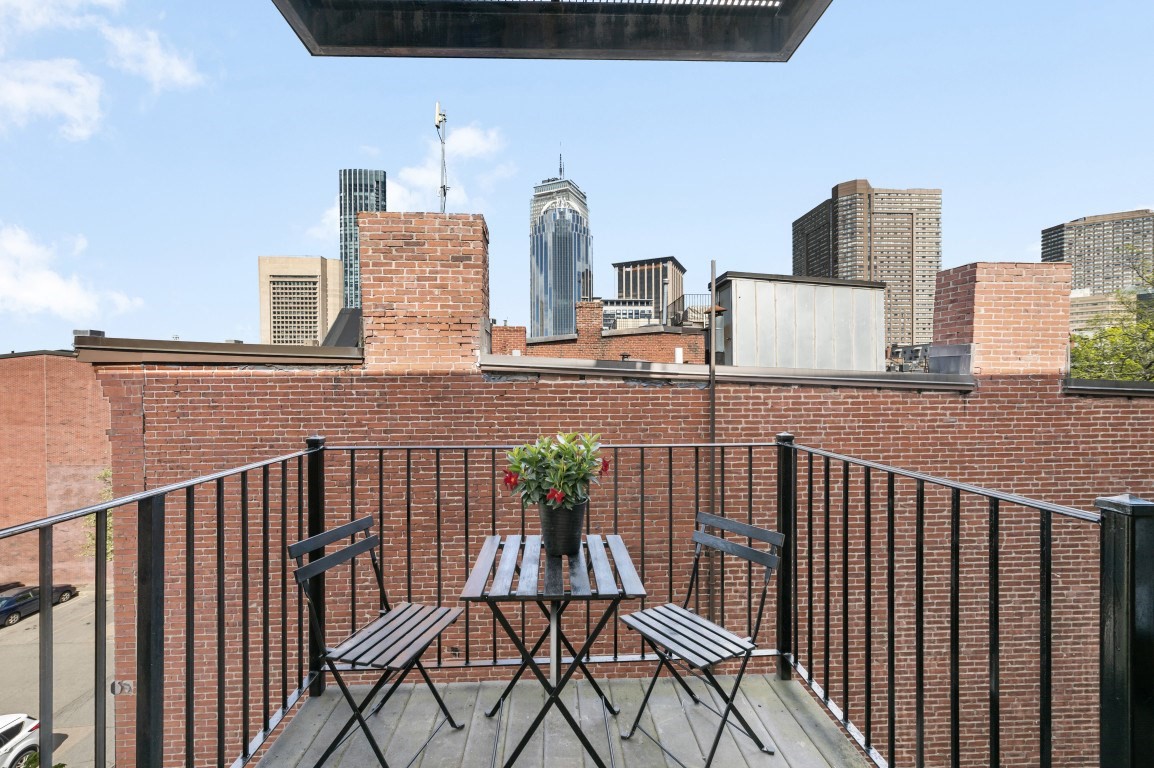 437 Columbus Ave # 3 Property Photo 12