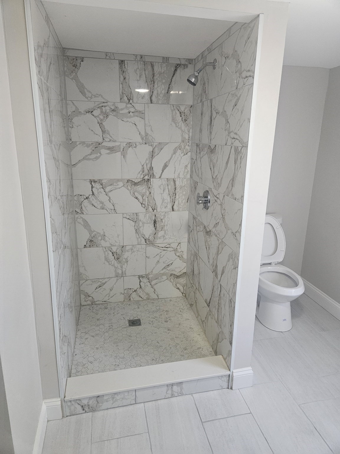 192 Hildreth St Property Photo 6