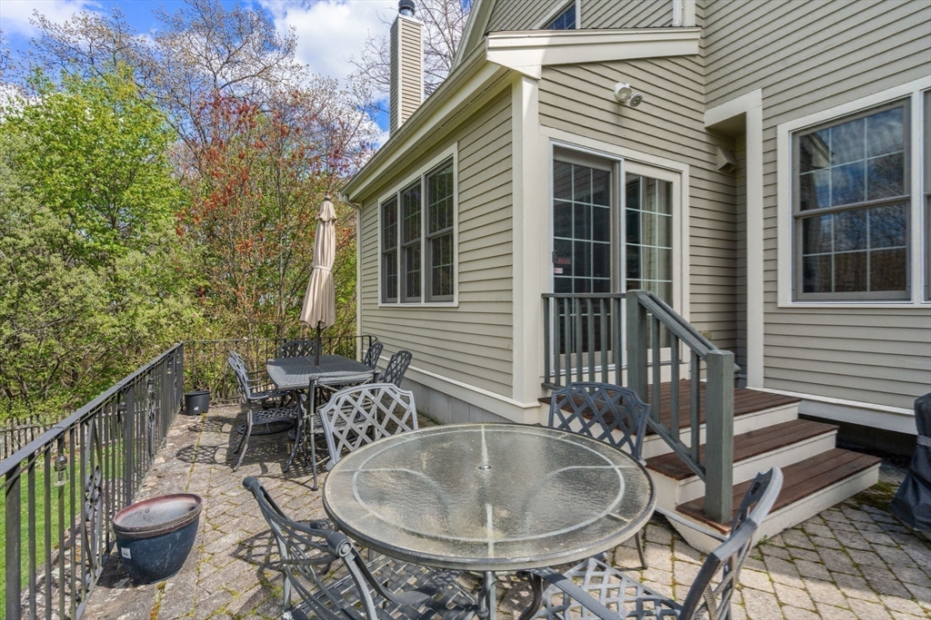 22 Edwardel Rd Property Photo 24