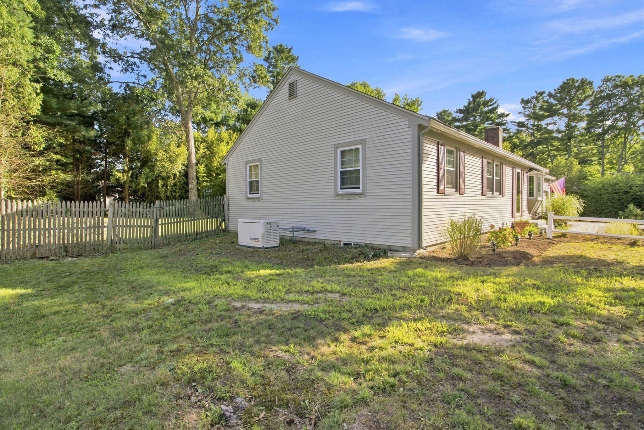 53 Hadrada Ln Property Photo 5