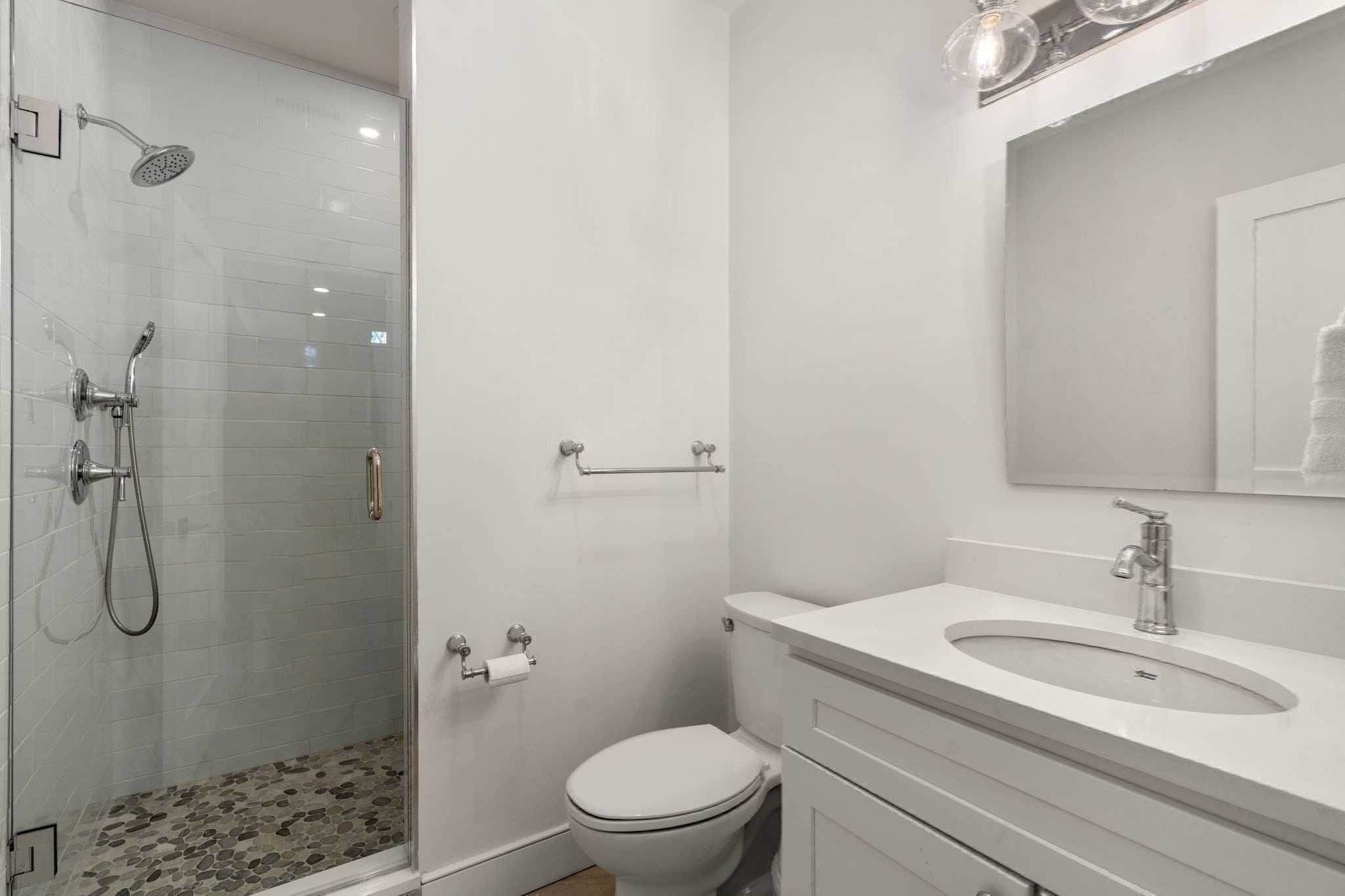 6 Wiswall Rd Property Photo 24