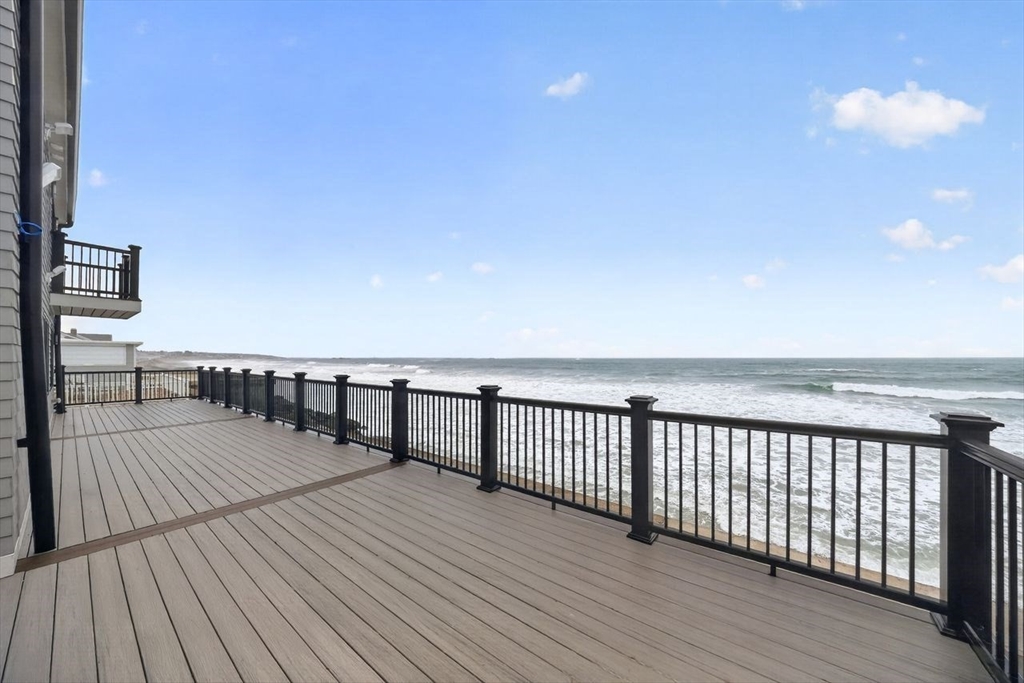 81 Surfside Road Property Photo 7