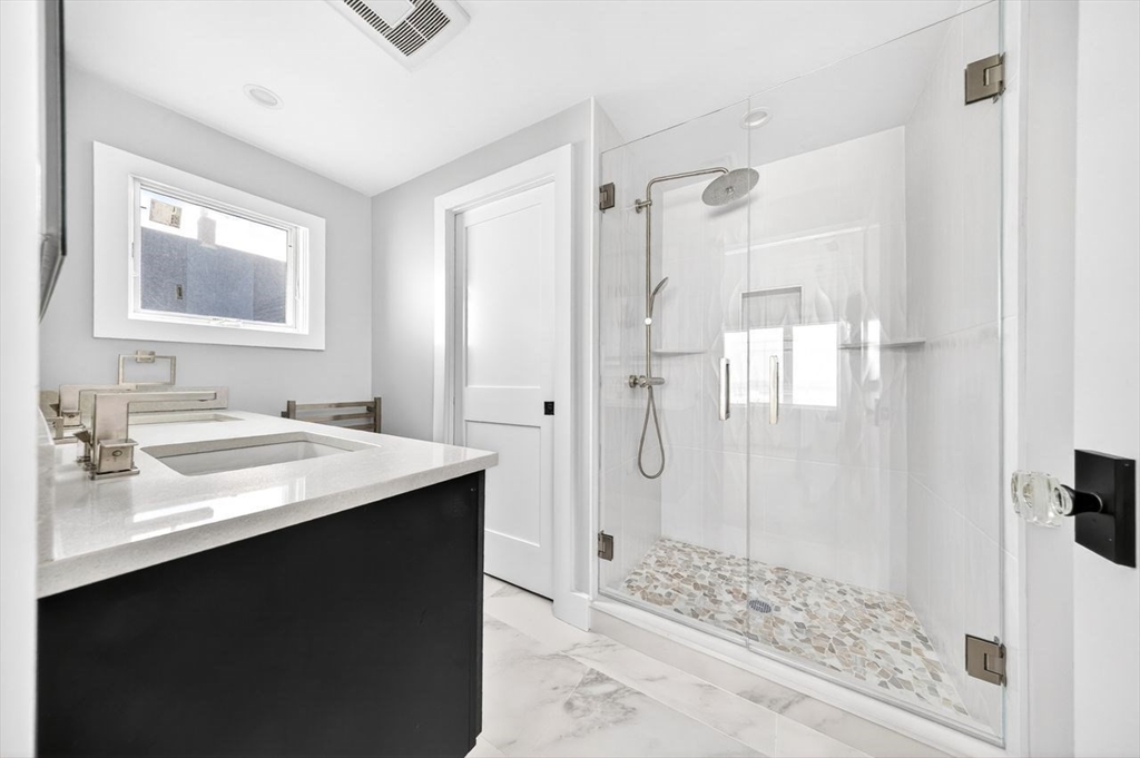 81 Surfside Road Property Photo 14