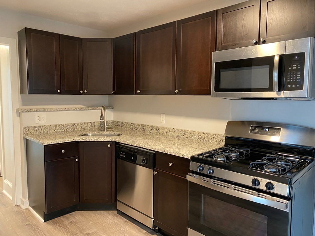 200 Congress Ave # 3 Property Photo 1