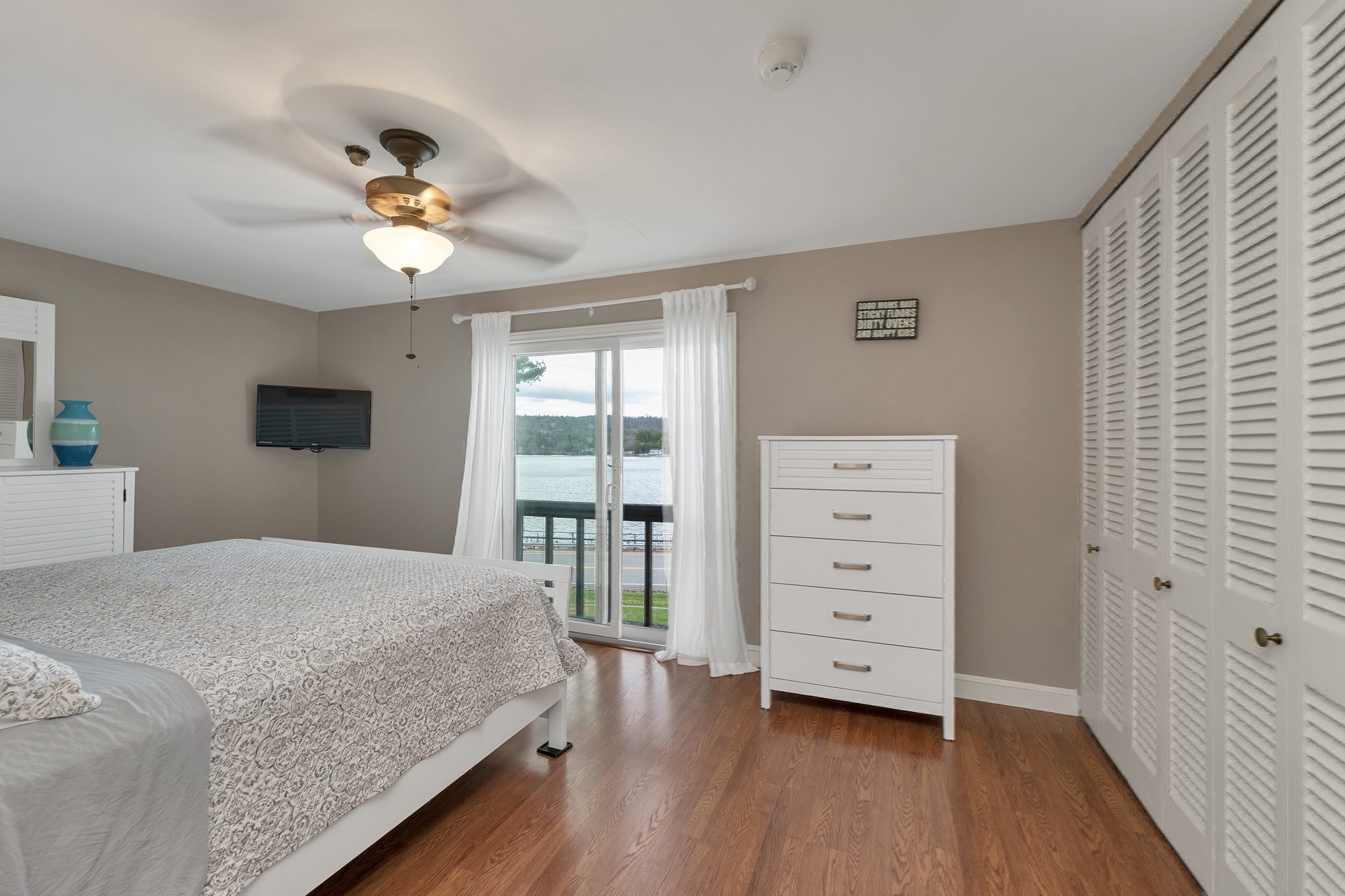 883 Weirs Blvd # 6 Property Photo 23