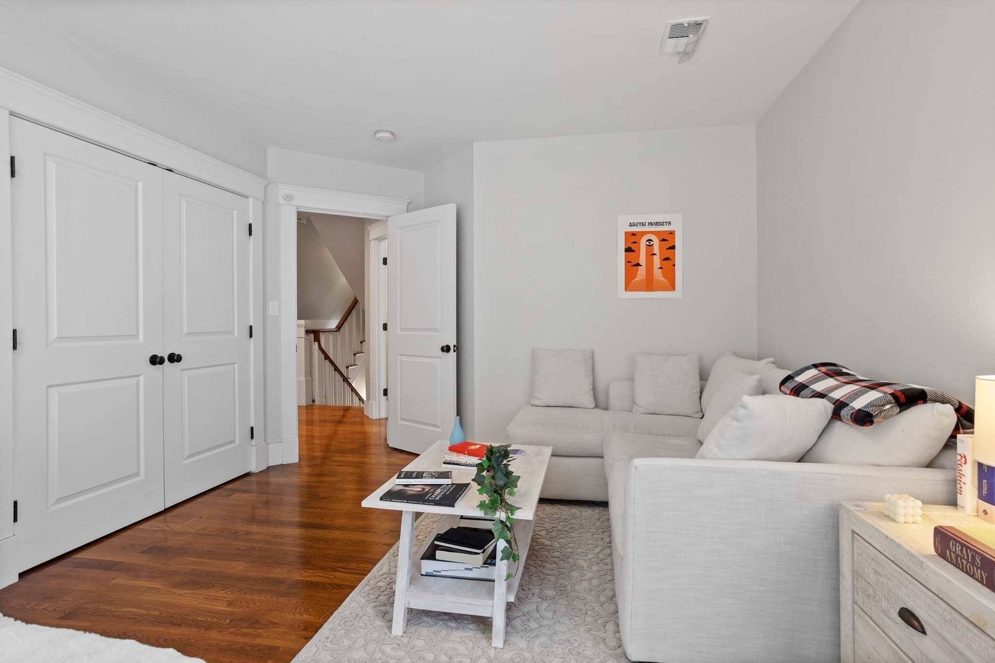 5 Walnut Street Property Photo 10