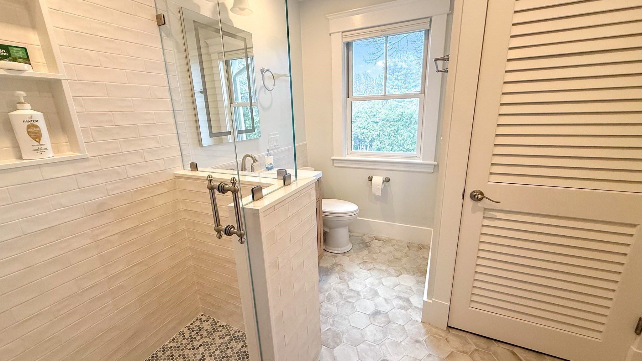 5 Walnut Street Property Photo 15