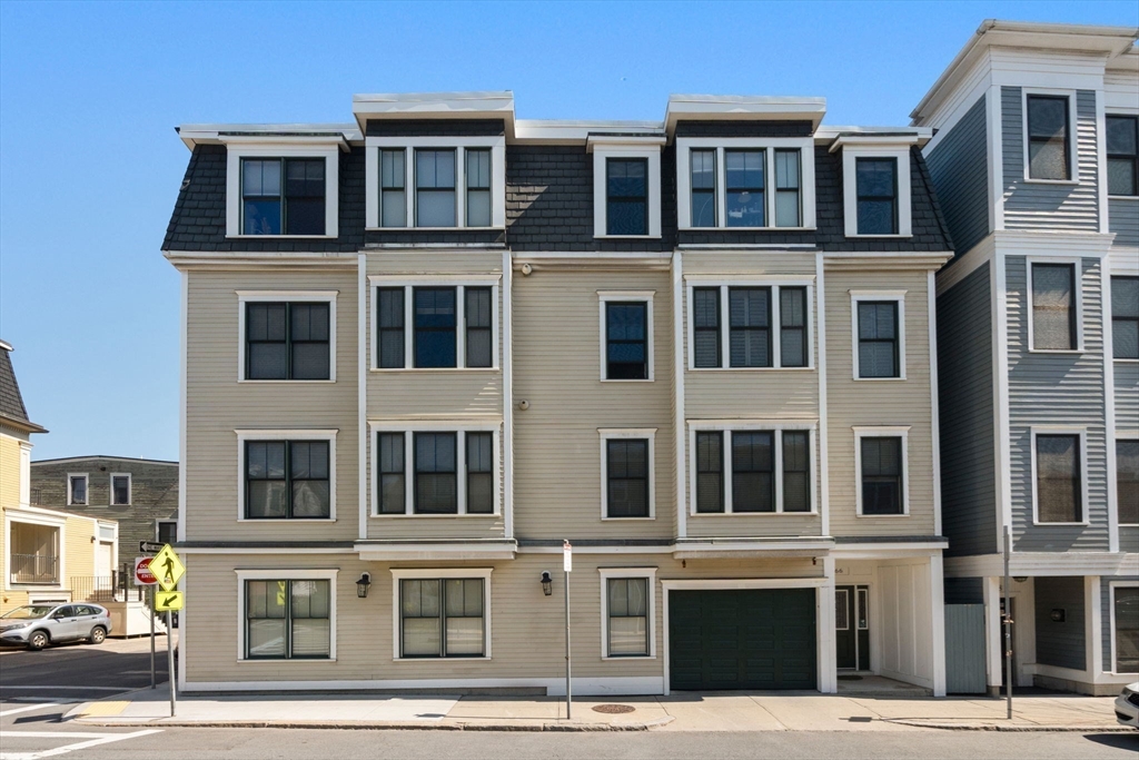 366 Dorchester Street # 4 Property Photo 6