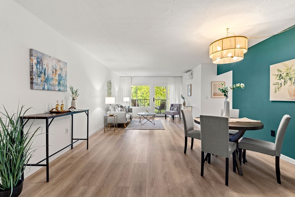 51 Melrose St # 2D