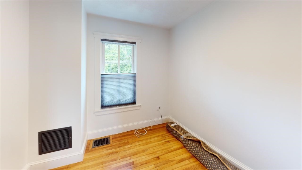 162 Granite # 2 Property Photo 14