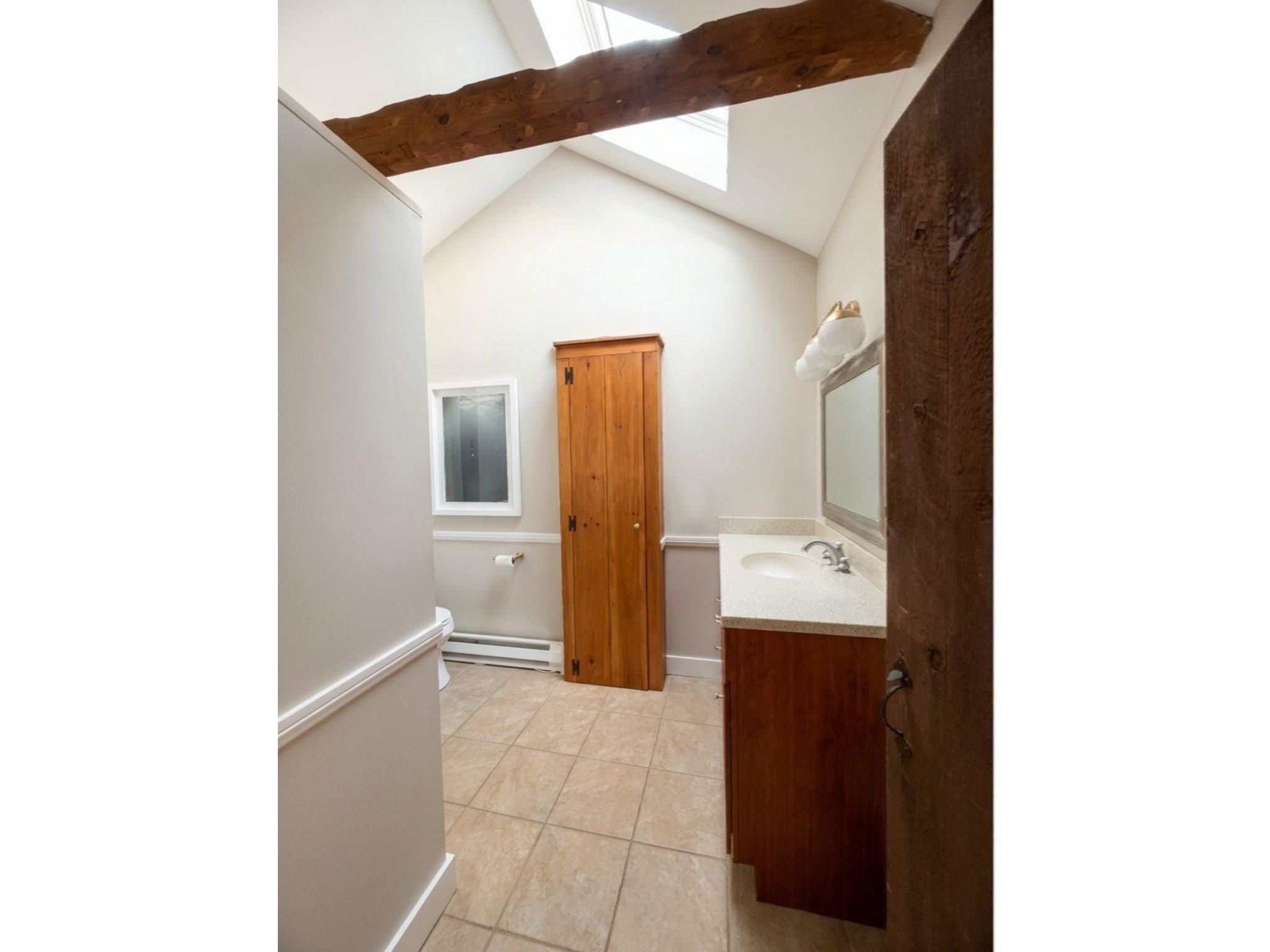 215 Sohier St Property Photo 12