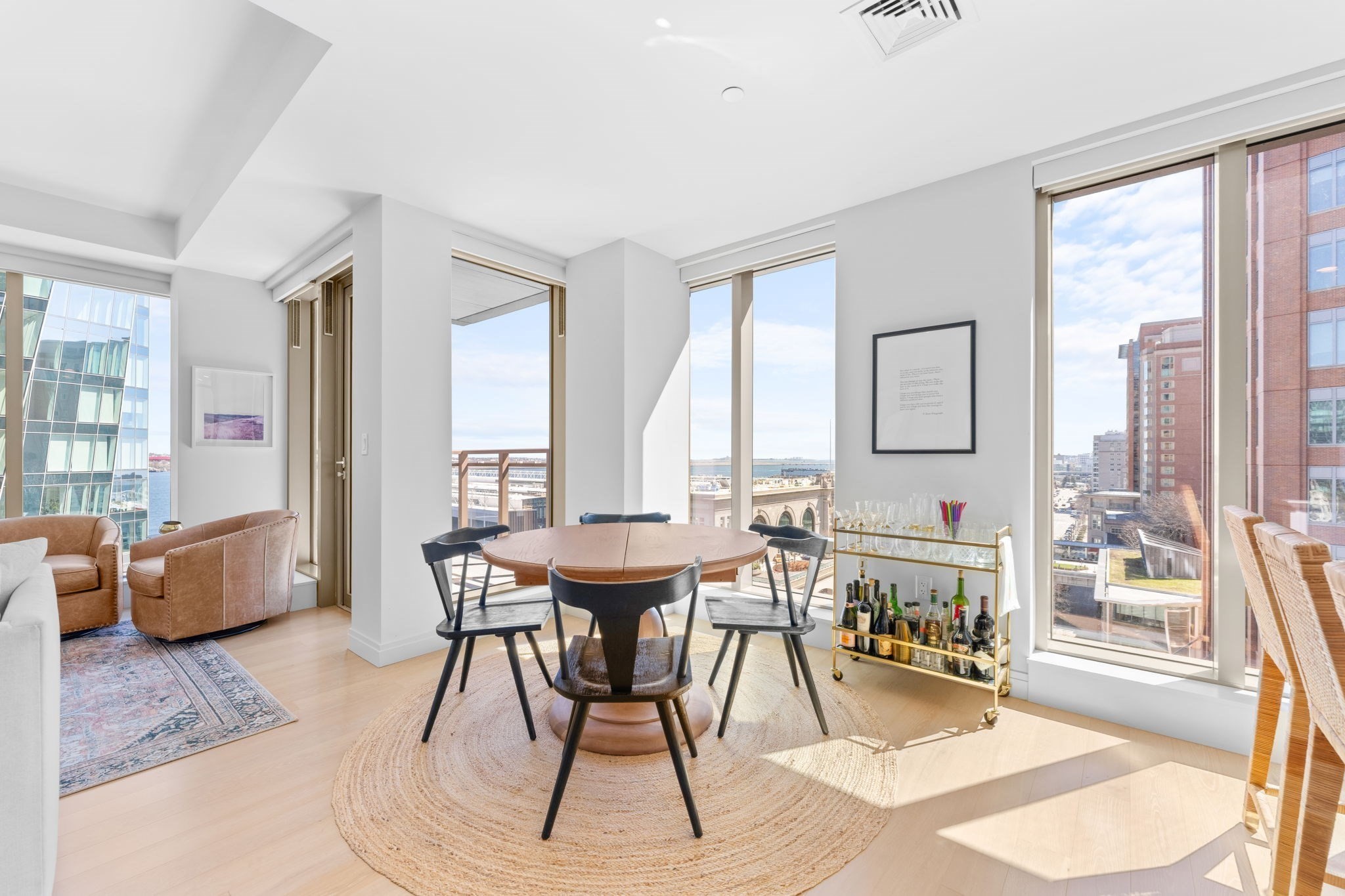133 Seaport Blvd # 1022 Property Photo 4