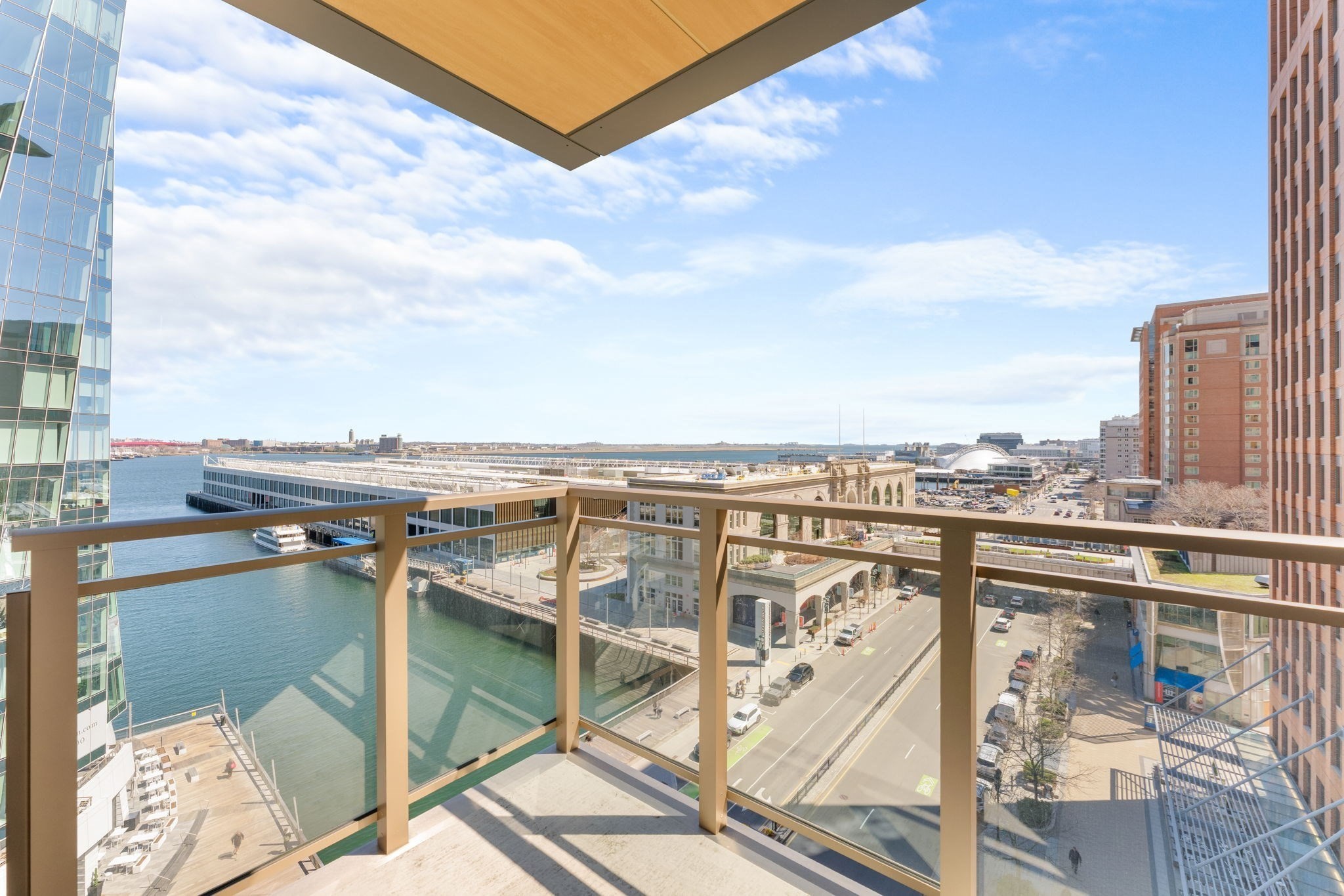 133 Seaport Blvd # 1022 Property Photo 12