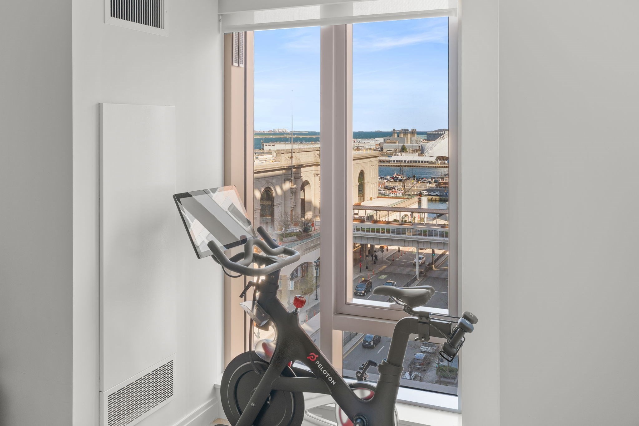 133 Seaport Blvd # 1022 Property Photo 15