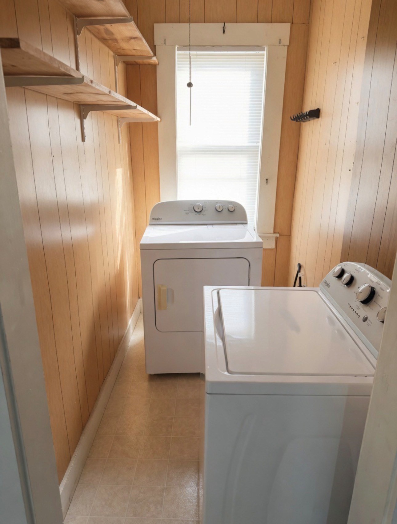 3 Orchard St # A Property Photo 8