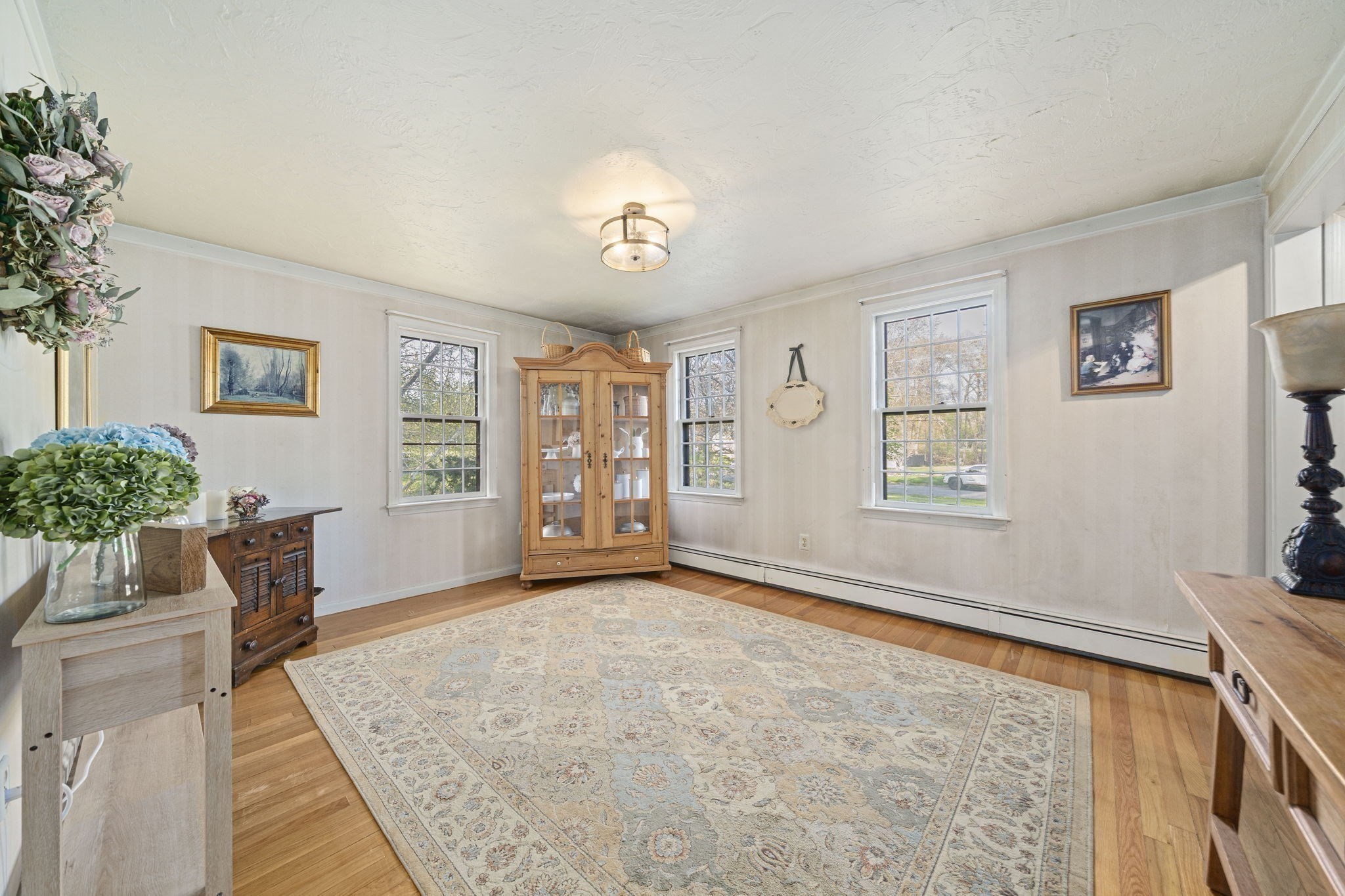 110 Country Rd Property Photo 6