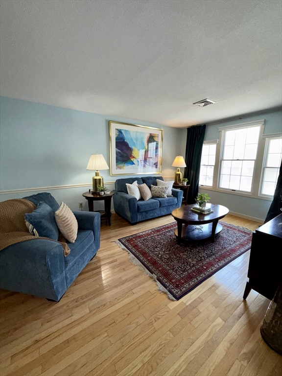 21 Amity Place # 21 Property Photo 5