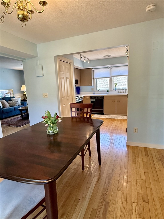 21 Amity Place # 21 Property Photo 11