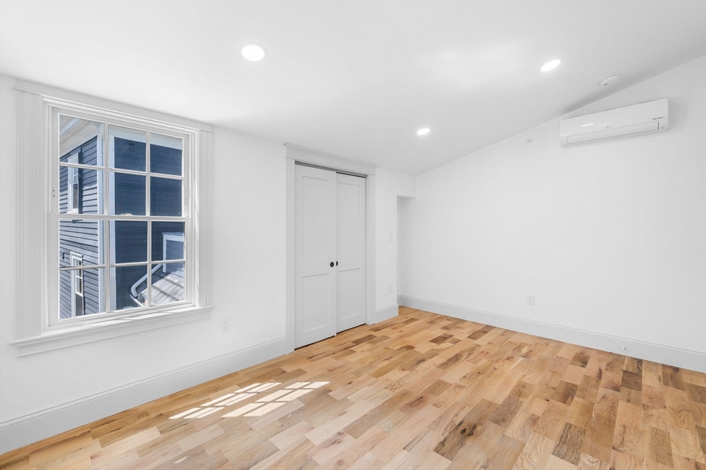 23 Summer Street # 10 Property Photo 18