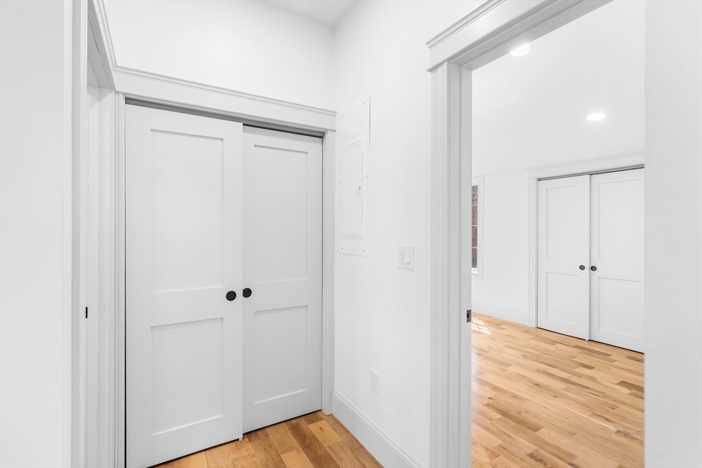 23 Summer Street # 10 Property Photo 27
