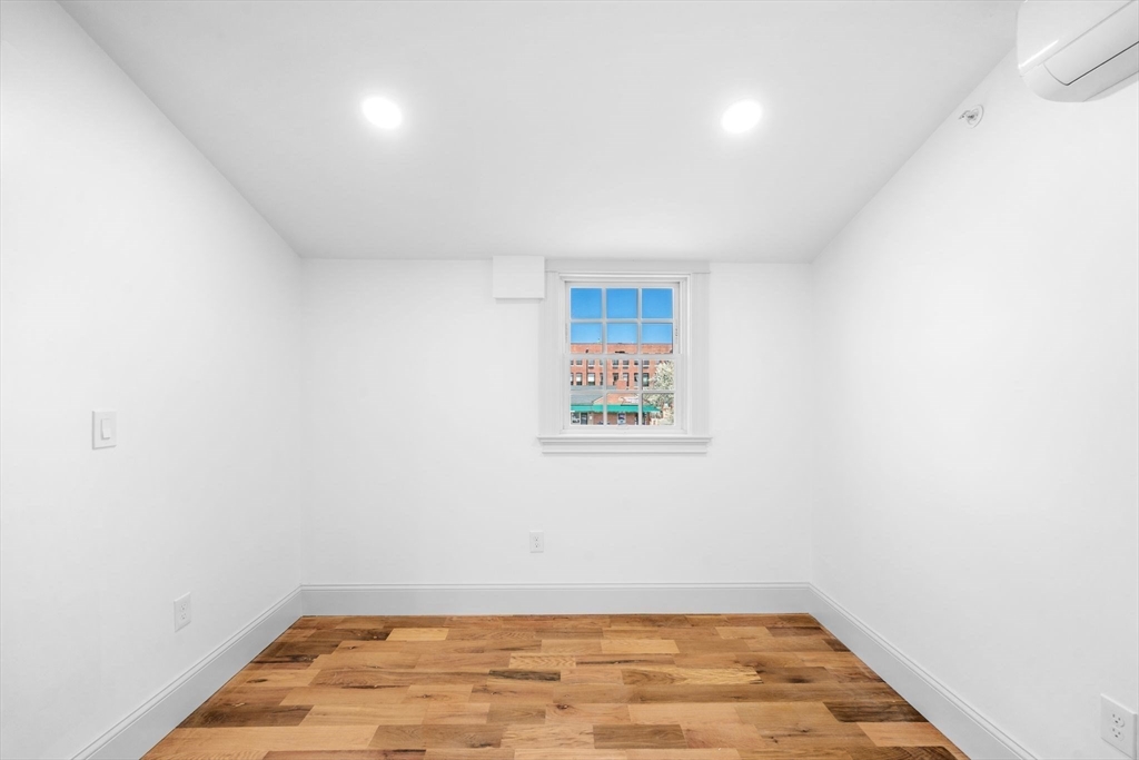 23 Summer Street # 10 Property Photo 29
