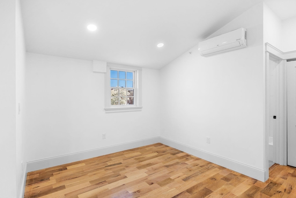 23 Summer Street # 10 Property Photo 31