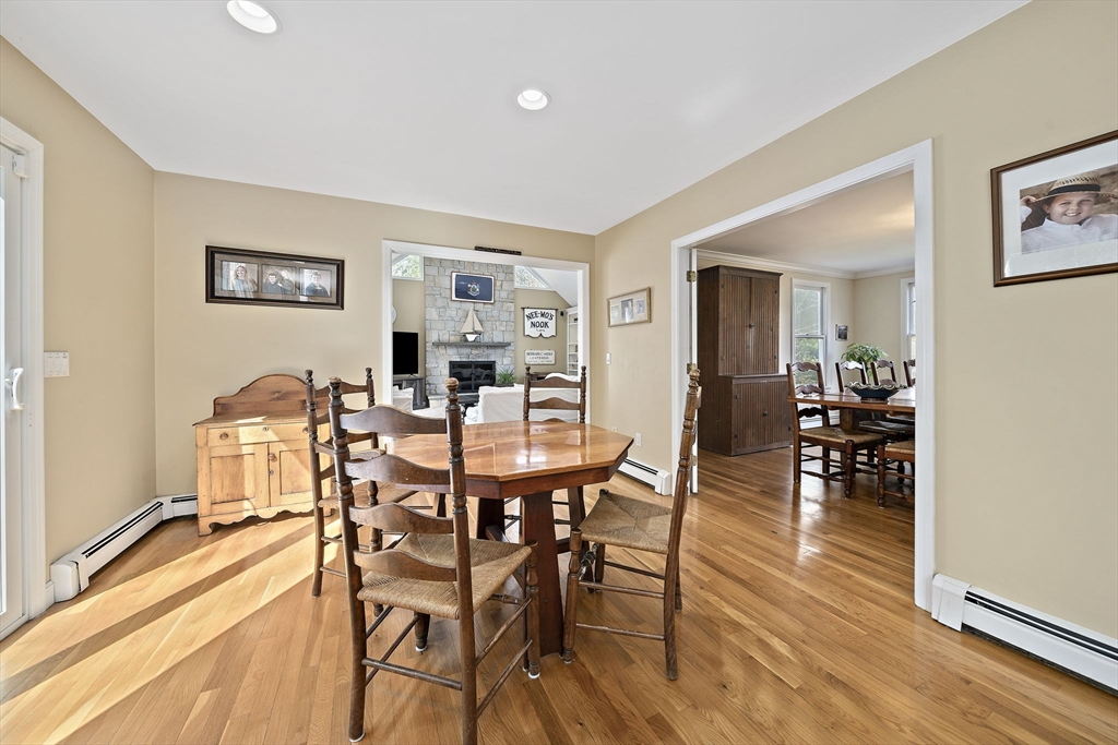 121 Hampstead Way Property Photo 6
